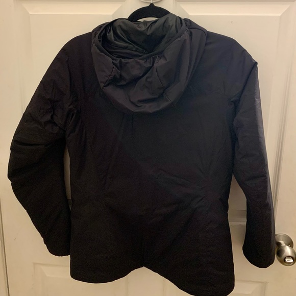 Arcteryx Women Atom AR - Picture 2 of 5